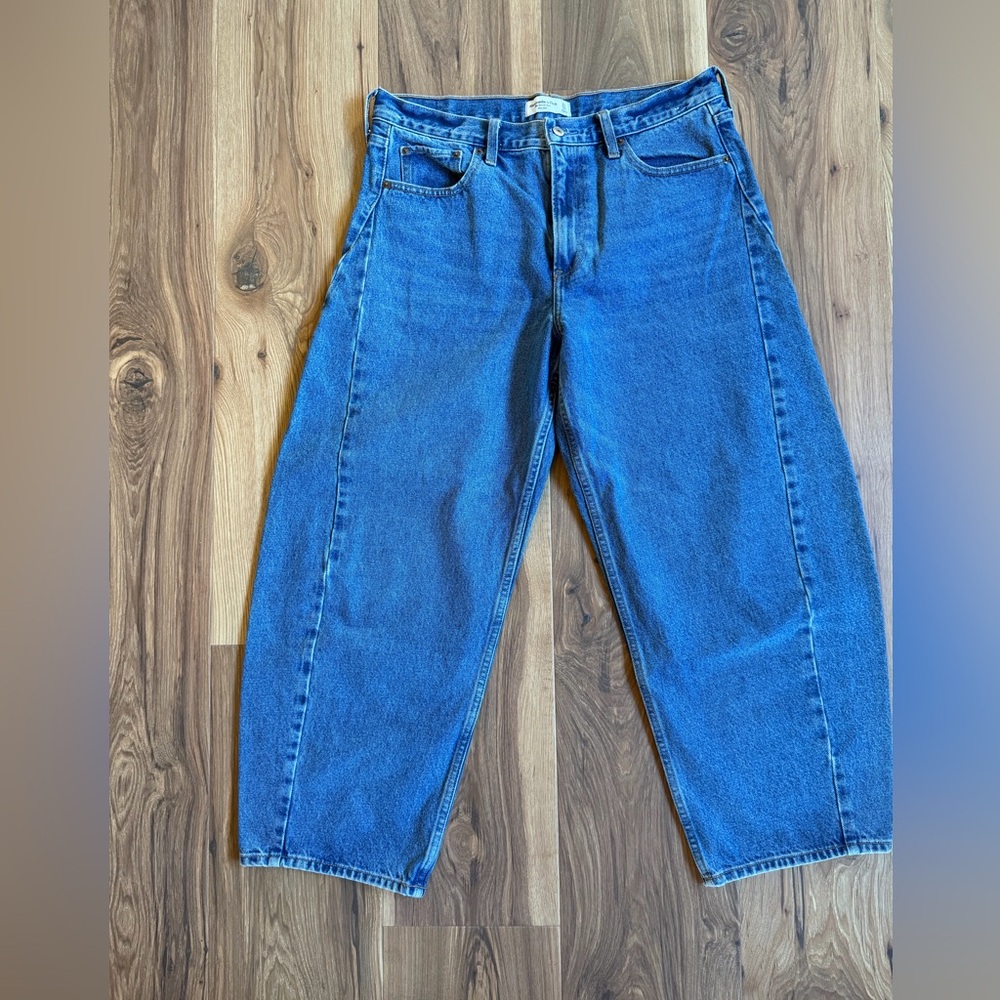 Abercrombie & Fitch The Barrel Jean Mid-rise